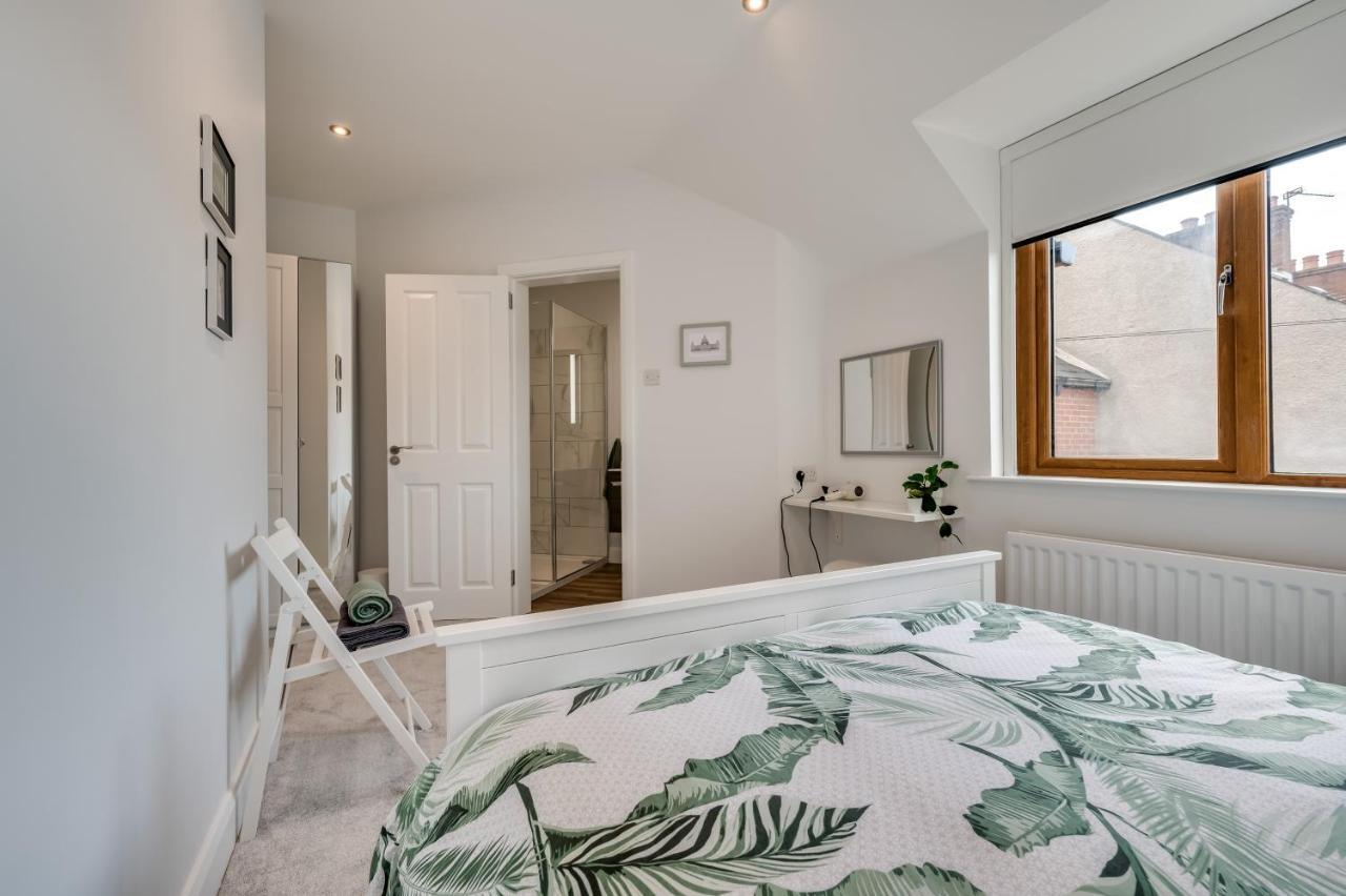 Ferienwohnung Windsor Drive Townhouse Belfast Exterior foto